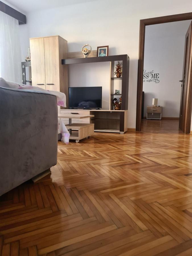 Apartament Maria トゥルダ エクステリア 写真